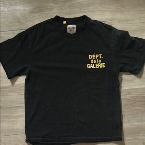 Gallery Dept Black and Yellow Short Sleeve Tee